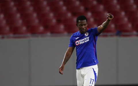 Bryan Angulo fue campeón en el primer semestre con el Cruz Azul.