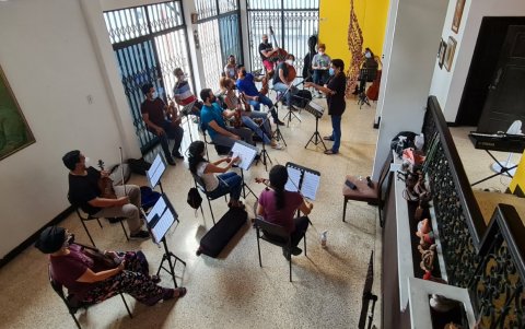 La casa de Fernando Gil ha sido durante este tiempo el lugar destinado a los ensayos.