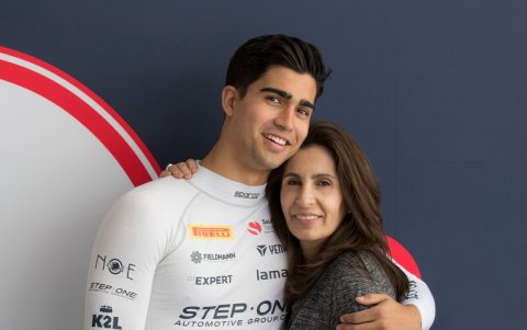 Juan Manuel resaltó el apoyo de su familia, en especial de su madre, María del Carmen Borja.