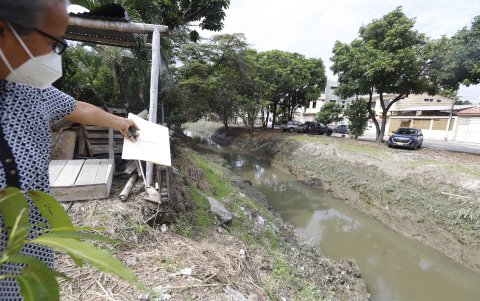 En Samanes 4 también ha habido problemas de asentamientos irregulares 