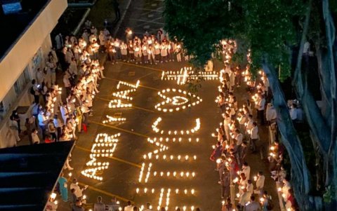Una vigilia por la salud y vida se realizó en la tarde y noche del miércoles 12 de mayo.