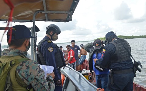Uniformados de la Capitanía aseguran que los operativos son constantes.