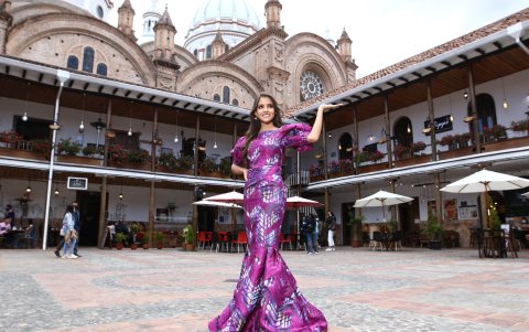 Nikole en el Seminario San Luis.