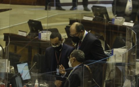 La candidatura de Henry Kronfle a presidir la Asamblea Nacional no obtuvo los votos necesarios.