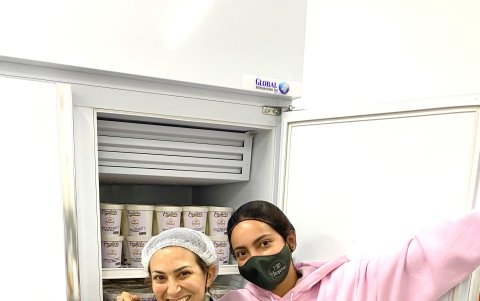 Junto a Gabriela Aguirre, propietaria de la Encantería, no solo diversificó su producto sino que afianzó una buena amistad.