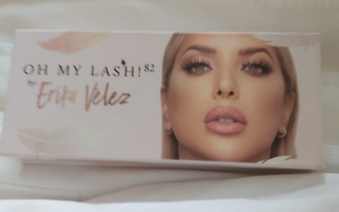 Línea de pestañas de Érika Vélez.