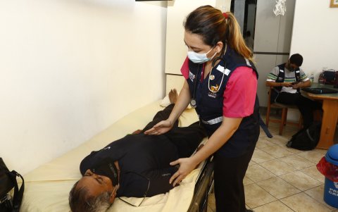 Labor. El refugio RESA brinda asistencia a personas en situación de calle.