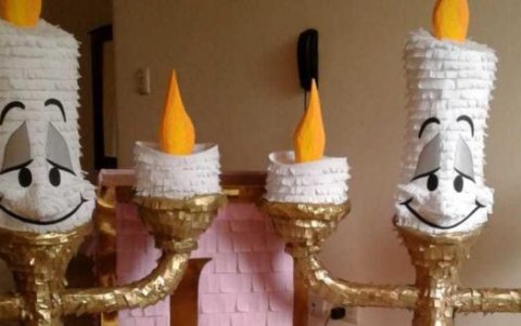 Sus obras se han hecho presentes en cumpleaños y eventos corporativos.