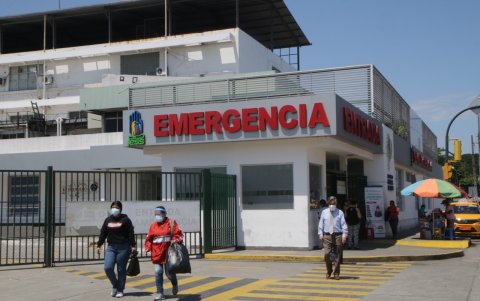 El hospital es uno de los más solicitados para atender los casis de Covid-19