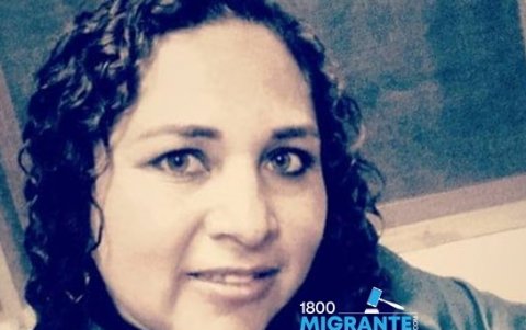 Carmel Carolina Calle Urguilés,  36 años, tiene dos hijos de 17 y 13 años, viaja con su esposo.