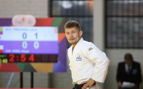 Lenin Preciado fue uno de los deportistas que hizo escala de 24 horas en Ámsterdan.