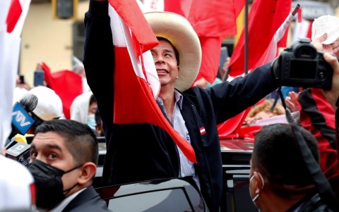 Castillo en campaña política por la presidencia de Perú.