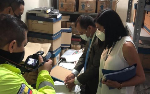 El caso fue investigado inicialmente por el fiscal César Suárez, quien lleva otros procesos generados en el Teodoro Maldonado Carbo.