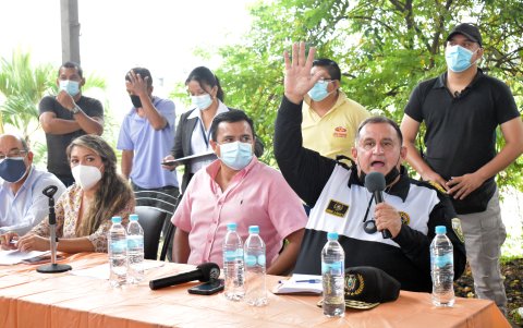 La reunión se llevó a cabo ayer en el complejo de la Cooperativa de Transporte Urbano, en la vía Milagro - Virgen de Fátima,