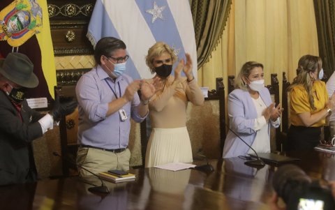 Algunos de los concejales que acompañaron a Viteri en la rendición de cuentas.