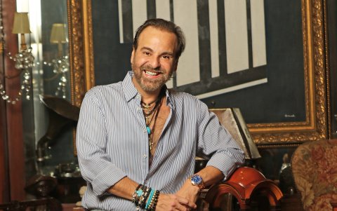 Antonio Plaza es arquitecto e interiorista.