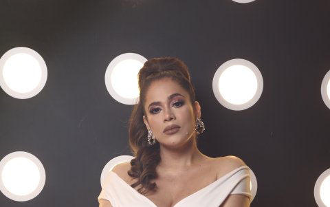 Mayra  no descarta retomar la actuación meses después de dar a luz..