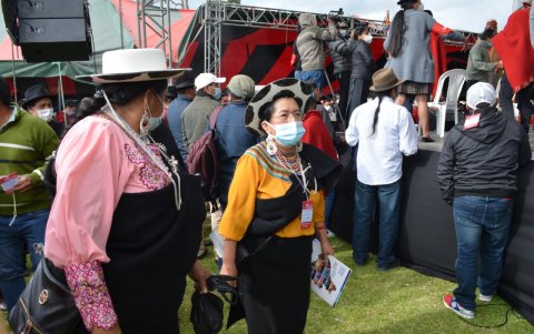 Durante las mociones de candidatos fue evidente la oposición de representantes de algunos pueblos que esperan el liderazgo de una mujer.