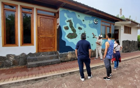 Entre los requisitos indispensables para la visita de los destinos turísticos está el uso de mascarilla y de alcohol permanentemente.