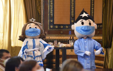 Durante el acto, hubo varios shows.