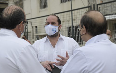 Médicos de la Mesa Técnica estuvieron presentes en la jornada.