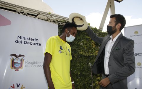 El ministro Sebastián Palacios colocó el sombrero a todos los tricolores.