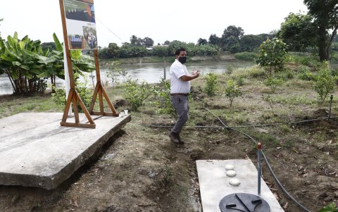 Biotanque. A este tanque van las aguas servidas. Allí son tratadas para que al regresar al río estén libres de coliformes fecales.