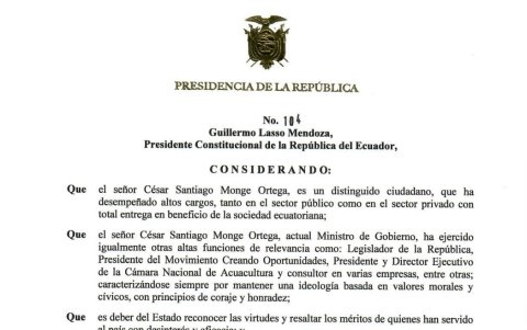 Decreto Ejecutivo que designa la condecoración.
