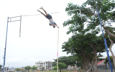 Pacho tiene como mejor registro un salto de 5 m y 31 cm que hizo en Juegos Panamericanos de Lima 2019.