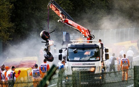 Correa no perdió el conocimiento hasta que llegaron los paramédicos. Luego de eso lo sedaron.