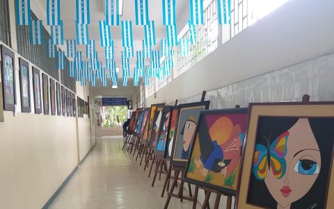 Muestra. Diferentes creaciones de los pacientes.