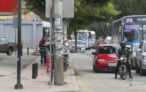 Tráfico. Las avenidas por donde circulan buses es donde existen más ruidos.