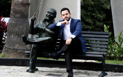 El periodista obtuvo reconocimiento tras revelar, junto a Dayanna Monroy, el caso Salcedo.