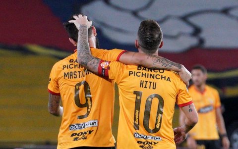 Gonzalo Mastriani (i) y Damián Díaz (d) fueron escogidos en el 11 ideal de la Libertadores de esta semana.