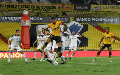 El cuadro torero no puede repetir el momento copero y en el torneo local lleva dos derrotas consecutivas. Anoche cayó ante Liga de Quito (2021).