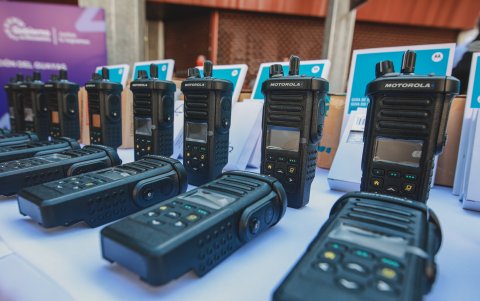 Entrega. Además de las motocicletas, los uniformados recibieron equipos tecnológicos.