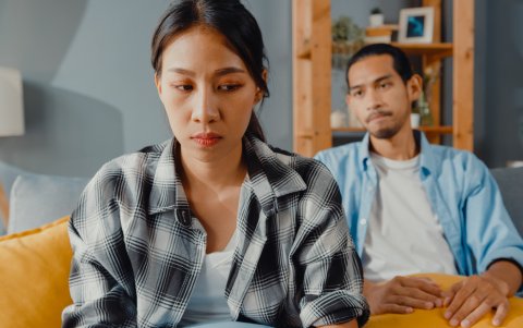 Los adolescentes son más propensos a tener dependencia emocional con las amistades.