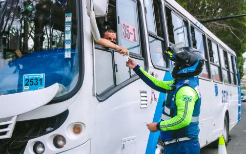 Operativo. En el control se priorizó a la transportación pública.