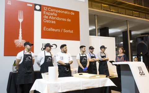 Campeonato de España de abridores de ostras.