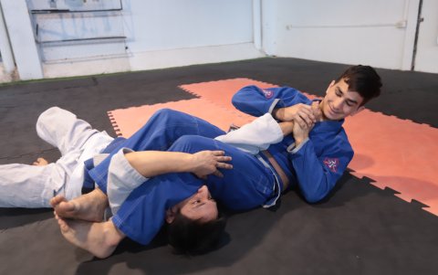 Guerrero entrena todos los días, al menos dos horas de Jiu Jitsu.