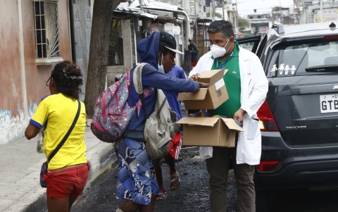 De 20 jóvenes que a diario llevan desayuno, tres a cuatro van a tratamiento, disminuyen el consumo, pero las condiciones psicosociales los vuelca al consumo.