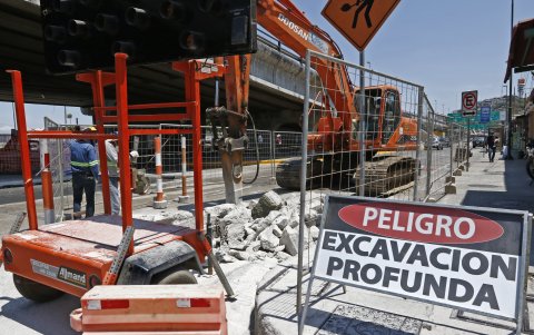 En la Pedro Menéndez Gilbert, Interagua está haciendo trabajos similares.