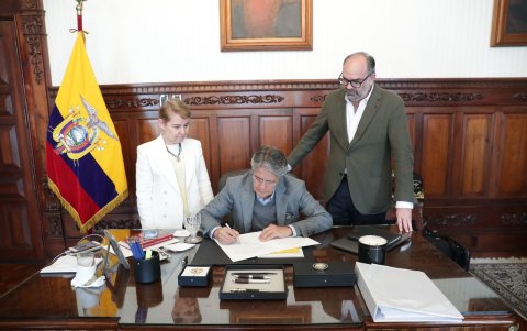 El presidente Guillermo Lasso decreta estado de excepción en el sistema carcelario del país.