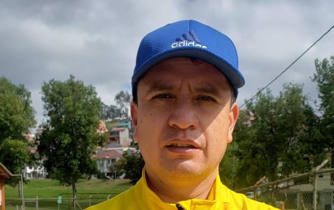 El nuevo adiestrador de la deportista ecuatoriana.