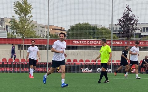 Diego Luna estuvo ausente, aunque se esperaba su presencia