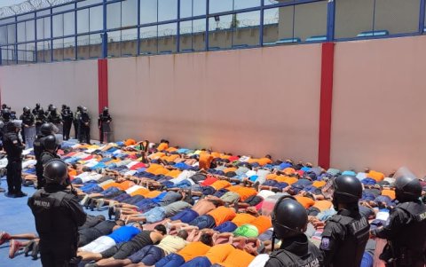 Al menos 77 cuerpos no han sido identificados. En la Penitenciaría sigue la guardia.