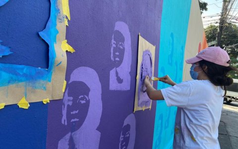 El rostro de Sophie Scholl se observ en el mural pintado en la fachad del Alemán Humboldt.