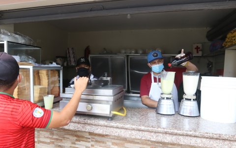 Los batidos de Don Rafa es un sitio tradicional para el hincha millonario antes de ir al estadio.