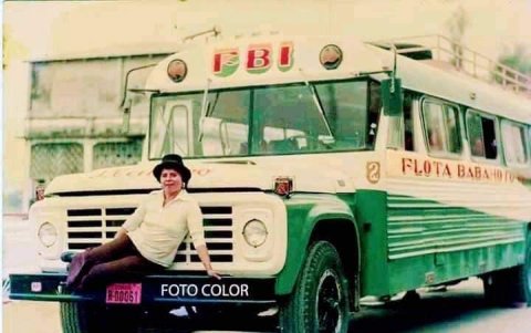 Leticia, en los años 70 cuando conducía el llanero.