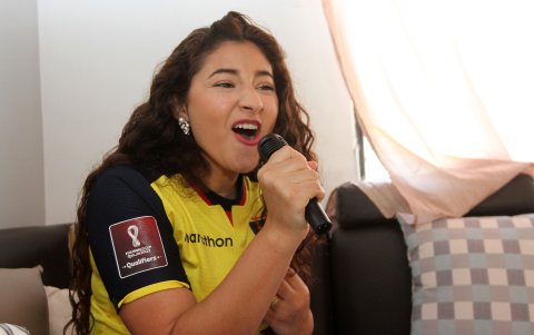 Thais Giler no se pierde un juego de la selección, una tradición que la heredó de su padre.